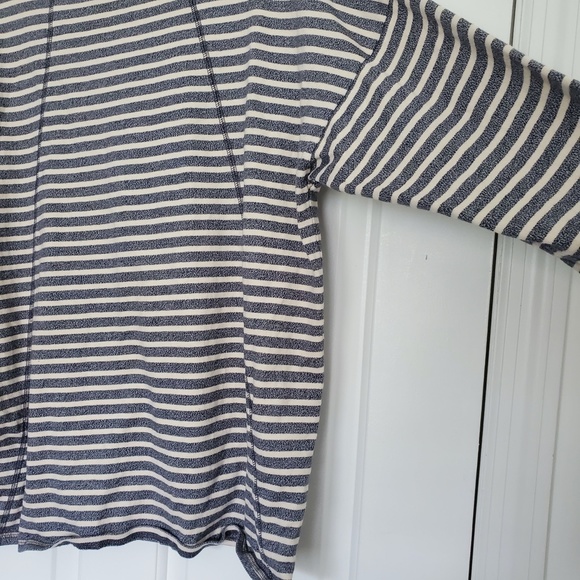 madewell medium M navy blue white  long sleeve top - Picture 2 of 8